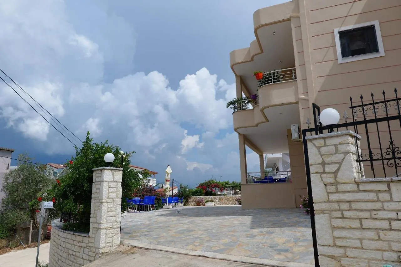 Villa Kela Ksamil 0*,  Albania